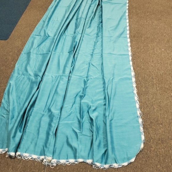 Vintage curtains with trim turquoise ⭐️⭐️⭐️⭐️⭐️ - Picture 2 of 2